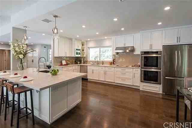 4441 Densmore Ave #NA - Photo 7 of 25