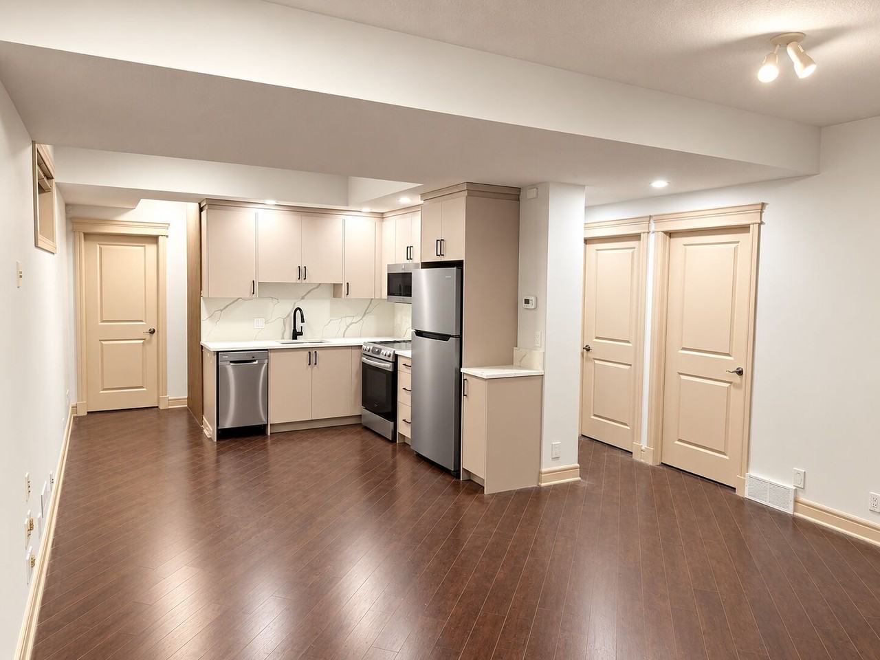 22 Somerset Manor Sw - Photo 6 of 21