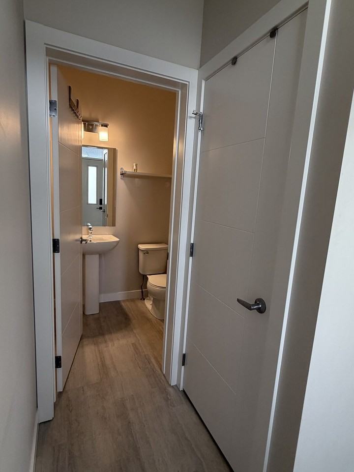 138 Homestead Blvd Ne - Photo 4 of 15
