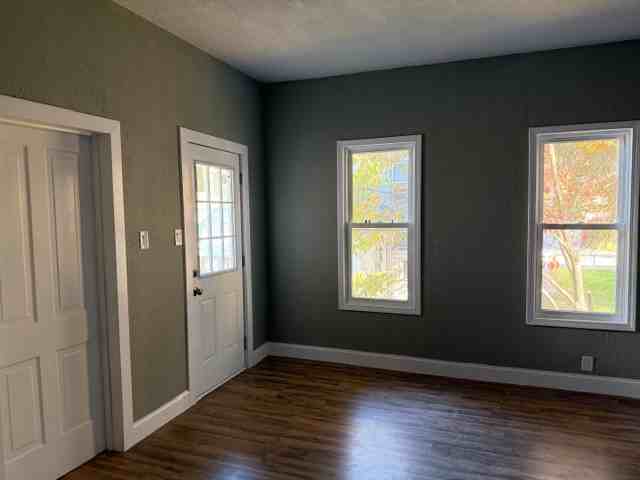 311 5th St #2 - Photo 5 of 11