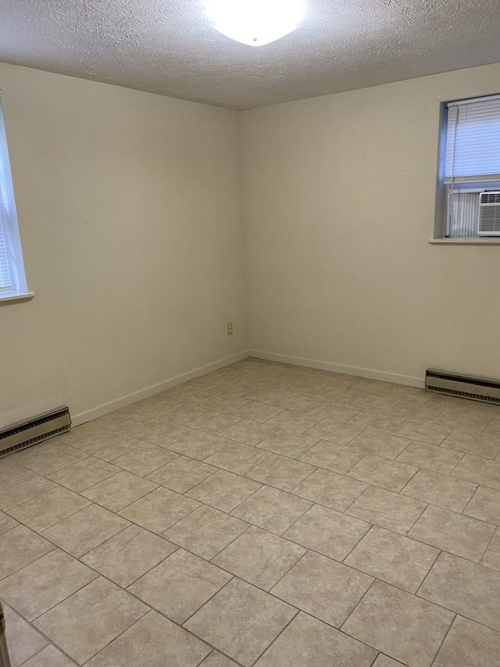 2148 Howard Gap Rd #2 - Photo 4 of 6