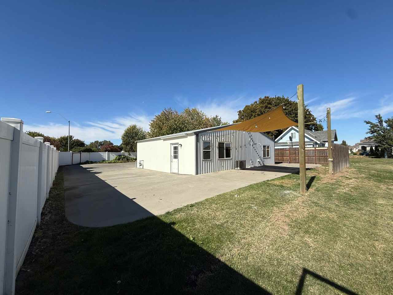 785 Whitney Rd #B - Photo 5 of 13