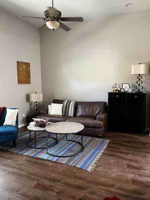 2160 W Barwick Dr #NA - Photo 3 of 11