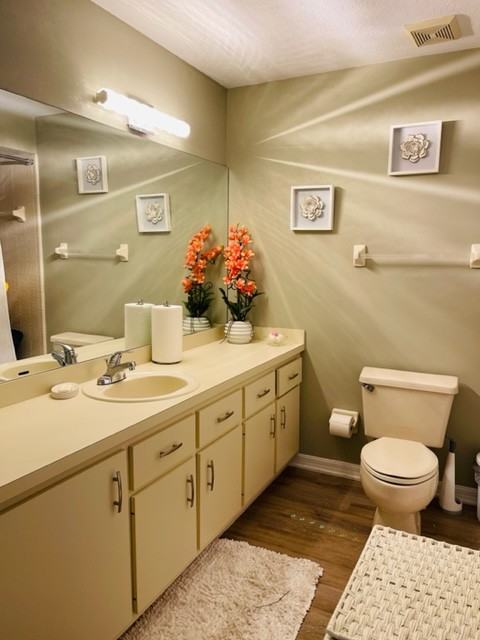 105 Durham Pl #105 - Photo 4 of 11