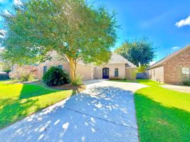 featured image of 10362 Hillmont Ave