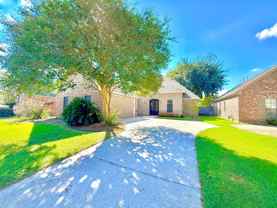 10362 Hillmont Ave - Photo 1 of 1