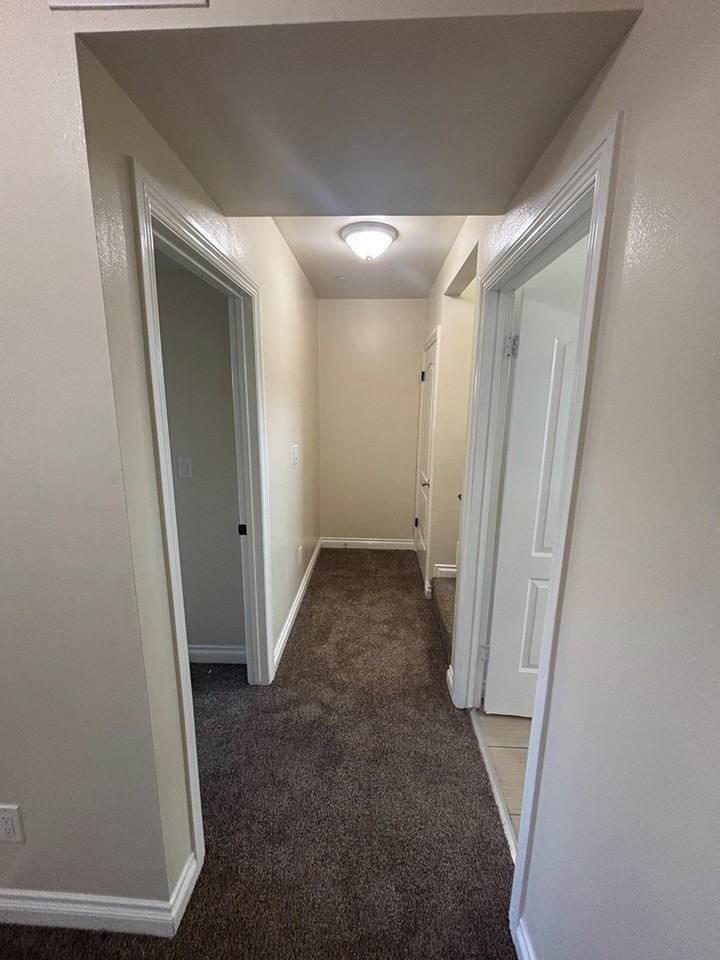 347 East 118th Place - Photo 5 of 19