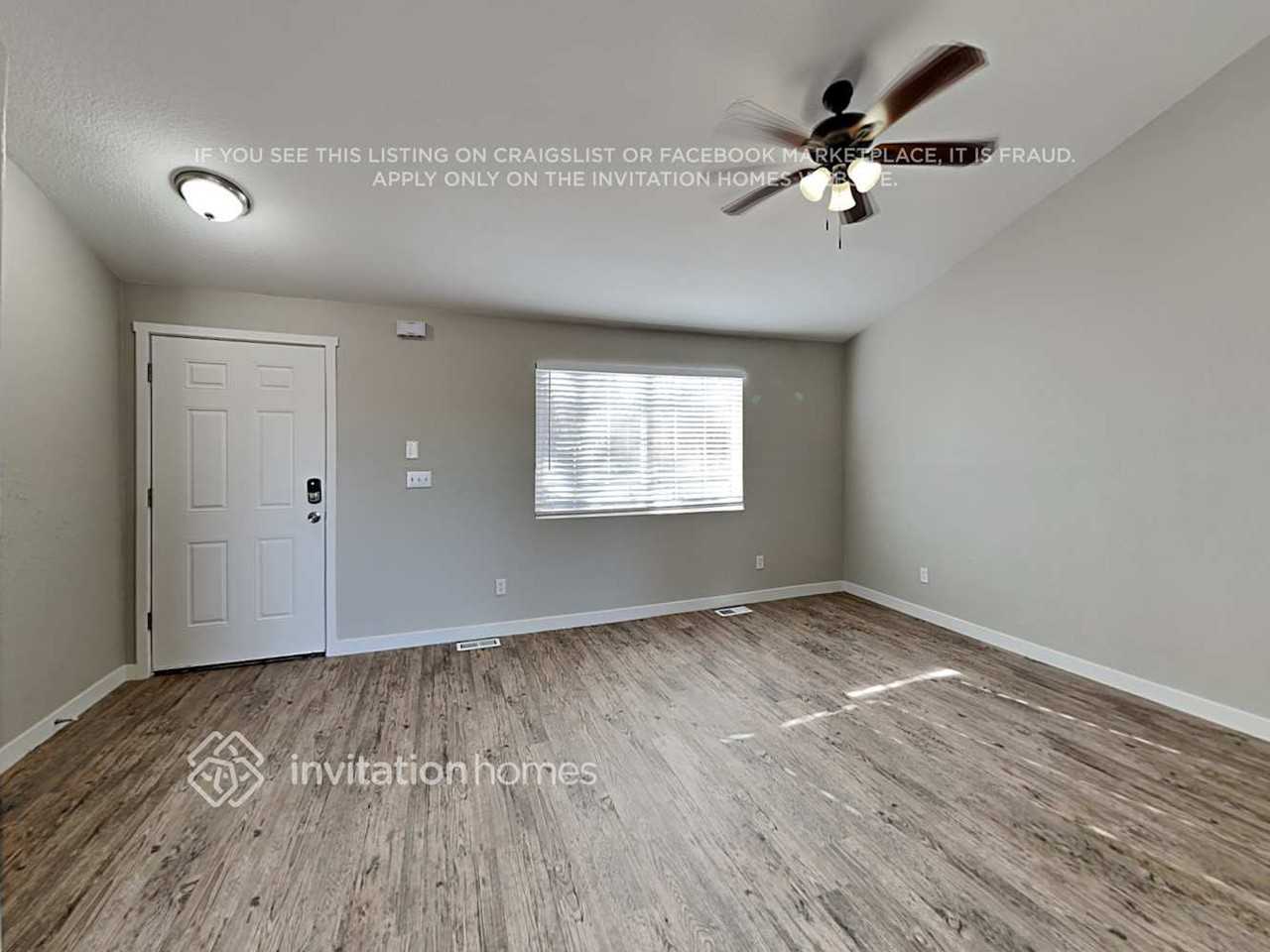12858 Capital Creek St - Photo 5 of 20