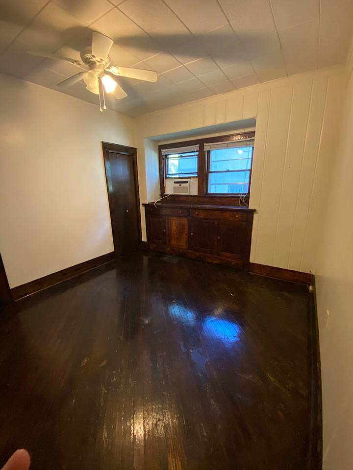 714 N Van Buren St - Photo 6 of 27