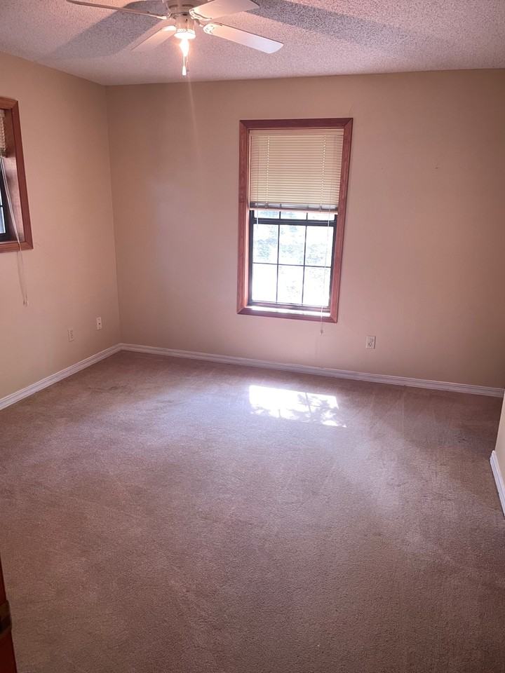 104 Apache Dr - Photo 6 of 6