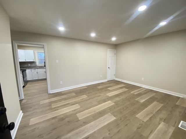 630 Main St - Photo 2 of 22