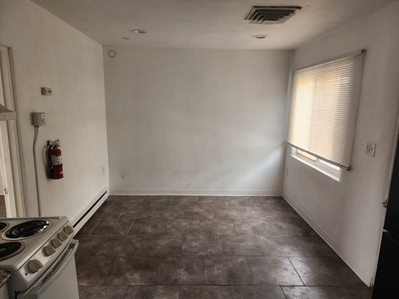 525 Mesilla St Se #4 - Photo 5 of 7