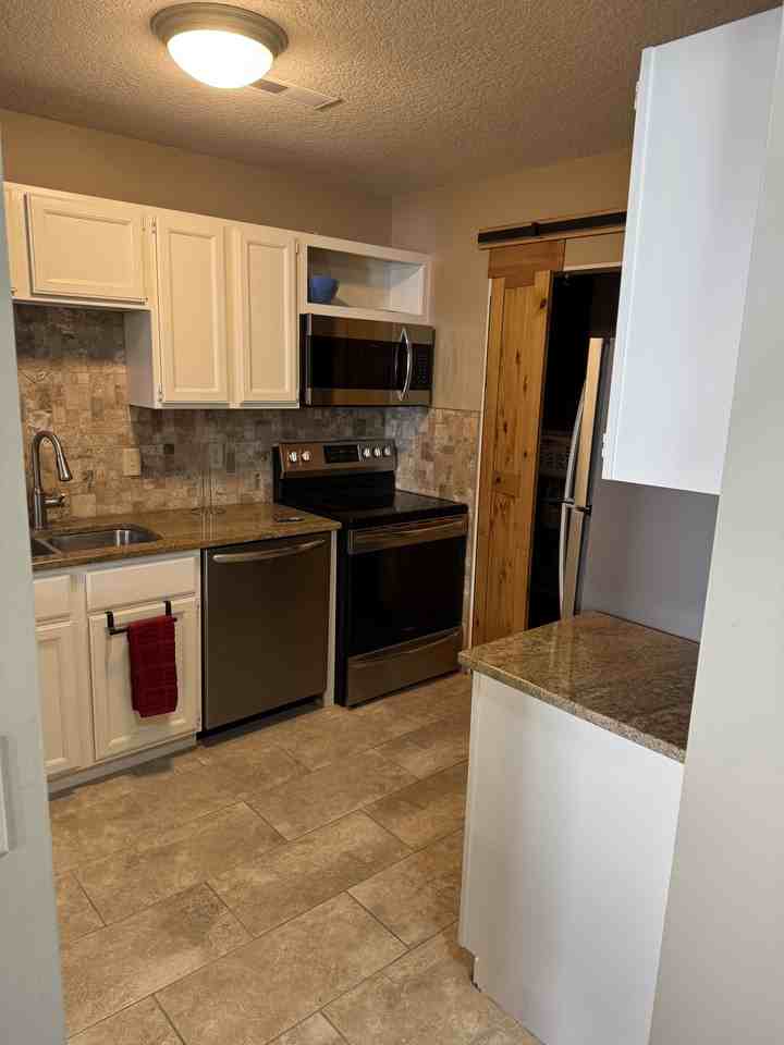9438 Ranchview Ln N - Photo 2 of 10