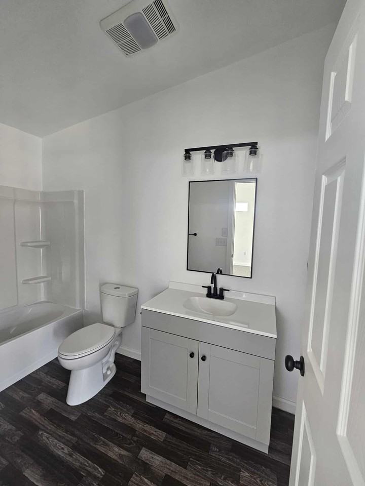 2595 Holly Ave #1 - Photo 6 of 12