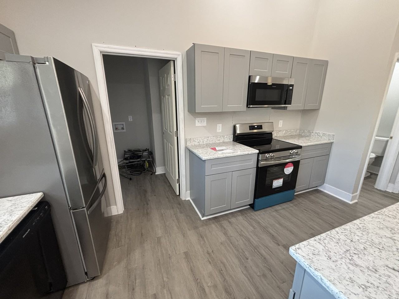 330 Wilson Rd - Photo 6 of 13