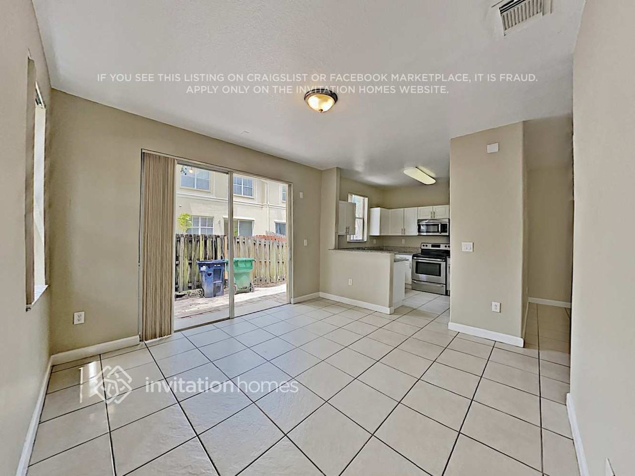 8124 Nw 107th Path - Photo 7 of 19