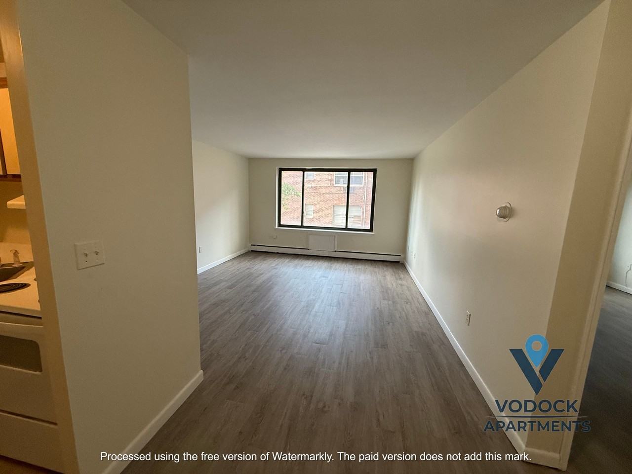 16 Niles St - Photo 5 of 19