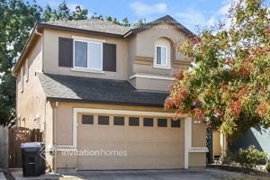featured image of 374 Promenade Cir