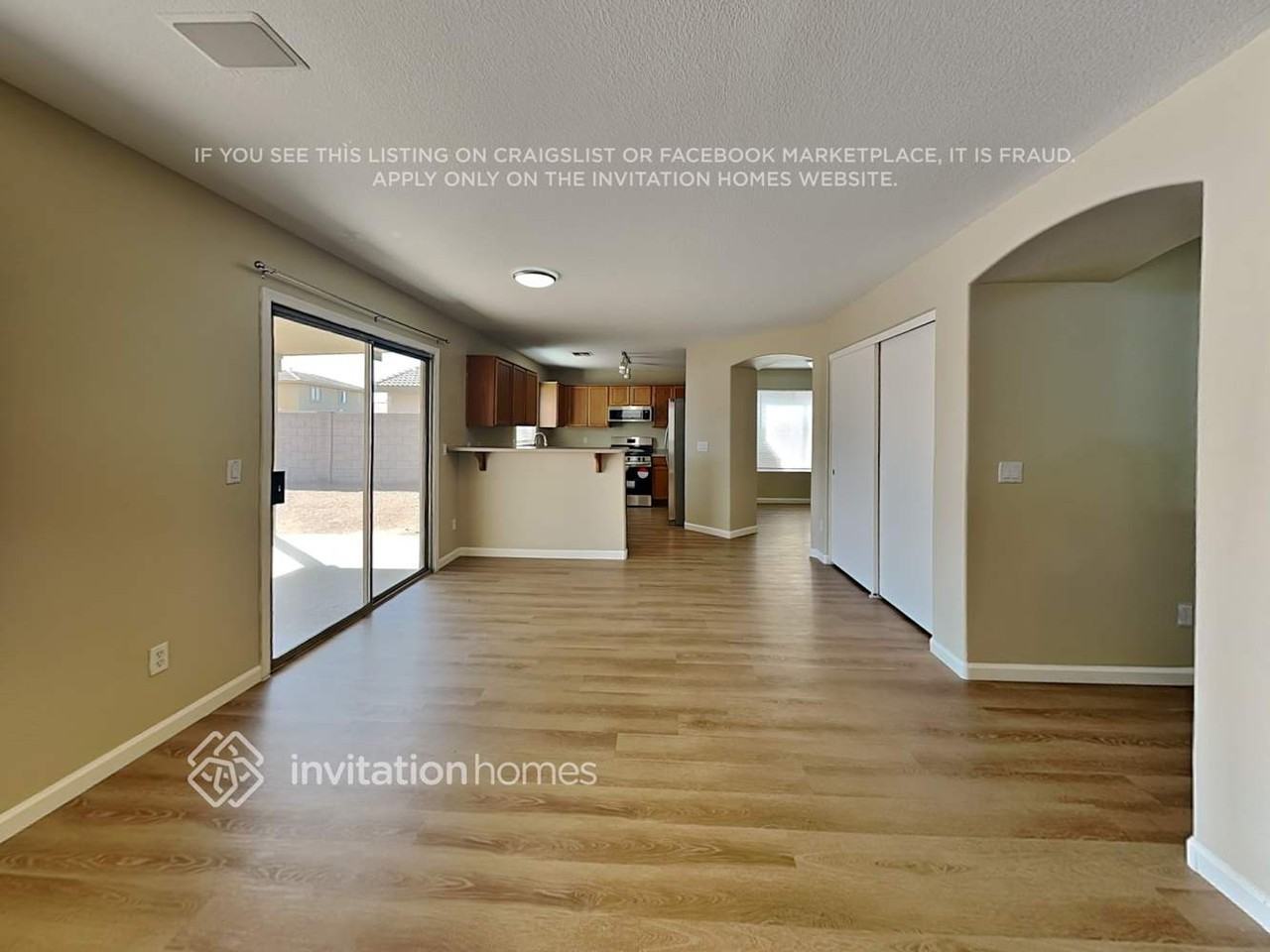 6025 W Odeum Ln - Photo 7 of 23