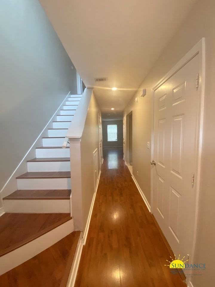 507 Keystone Rd - Photo 3 of 19