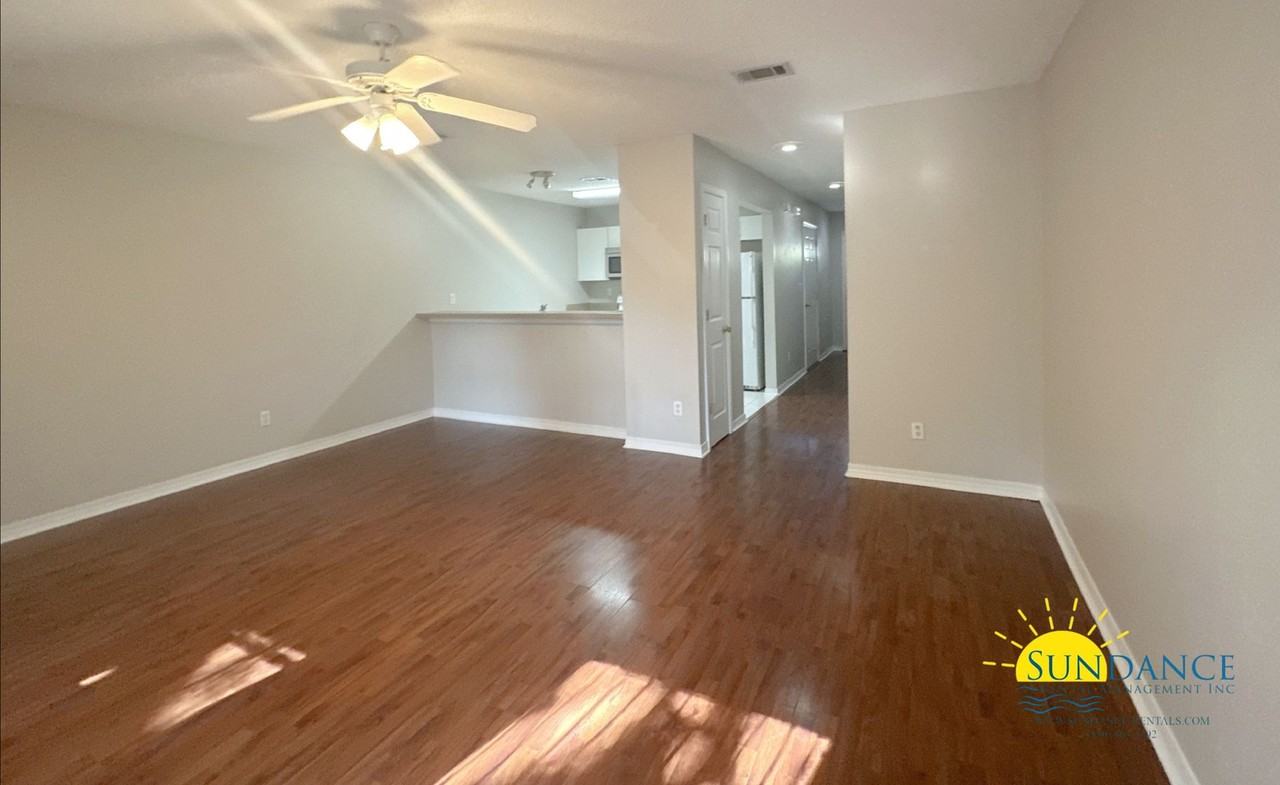 507 Keystone Rd - Photo 4 of 19