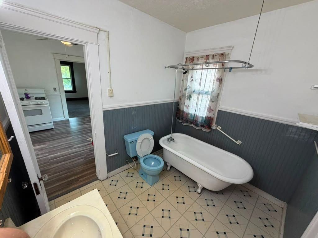 9018 Easton Ave #2 - Photo 5 of 12