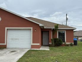 927 Se 13th St - Photo 1 of 1