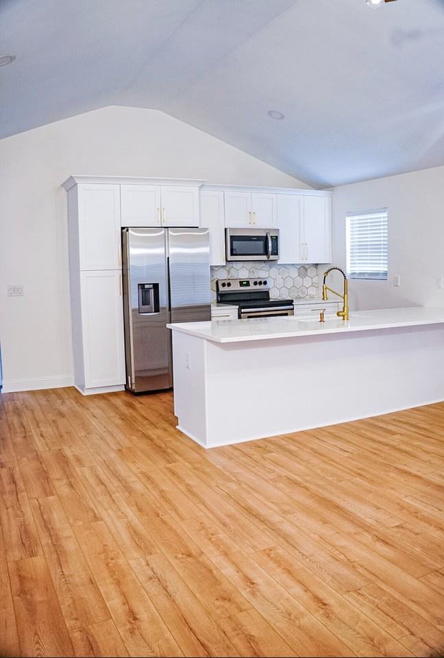 888 Hubbard St Sw - Photo 3 of 8