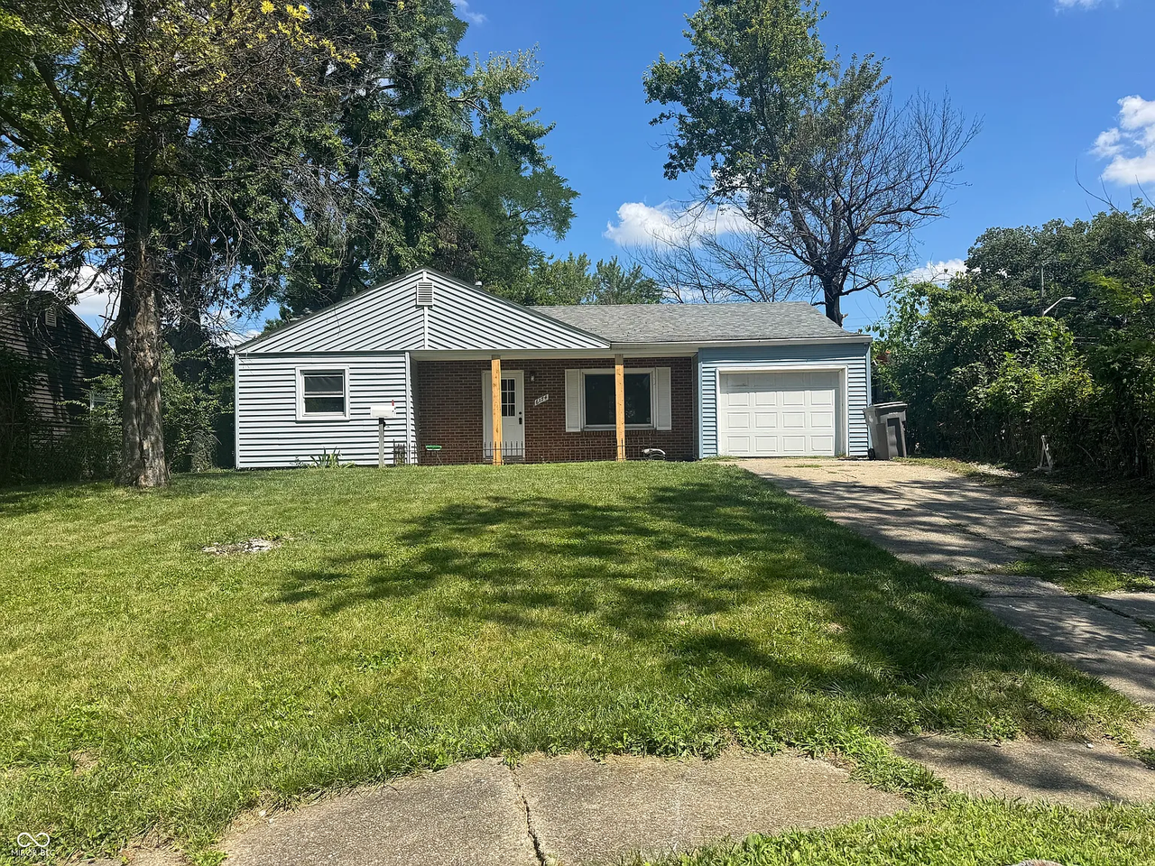 6174 Raleigh Dr - Photo 2 of 13