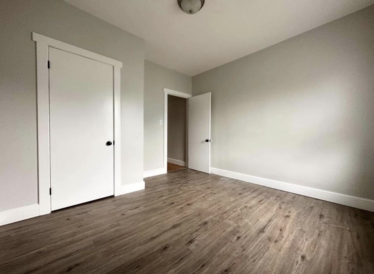307 Central Ave #2E - Photo 6 of 8
