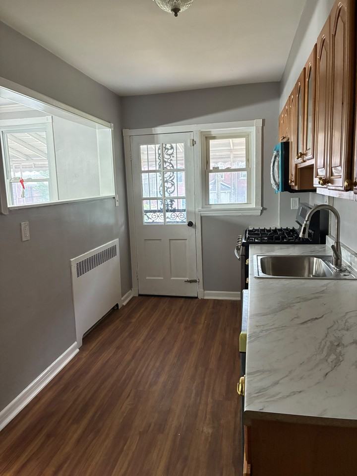 3029 Mondawmin Ave - Photo 7 of 12