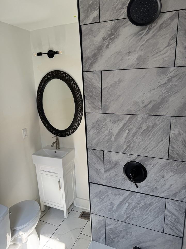 427 Arch St - Photo 4 of 18