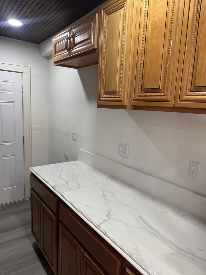 427 Arch St - Photo 7 of 18