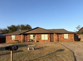 featured image of 2950 Robert Rd