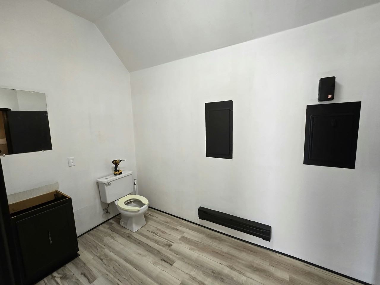 1202 Washington St - Photo 5 of 5