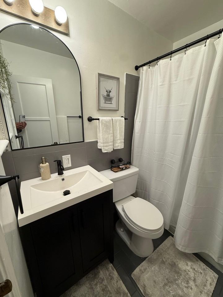 6672 6672–6686 W 86Th Pl Los Angeles, Ca 90045, #6672 - Photo 2 of 4