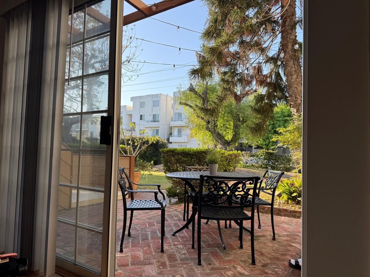 6672 6672–6686 W 86Th Pl Los Angeles, Ca 90045, #6672 - Photo 4 of 4