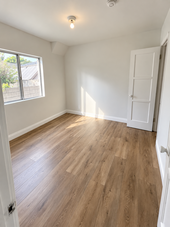 6611 1/2 Brynhurst Ave - Photo 5 of 9