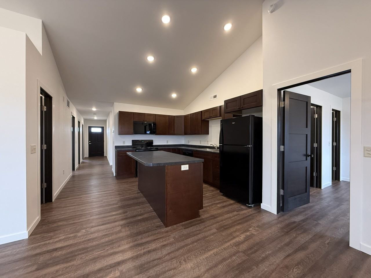 5491 164th St #5493 - Photo 7 of 18