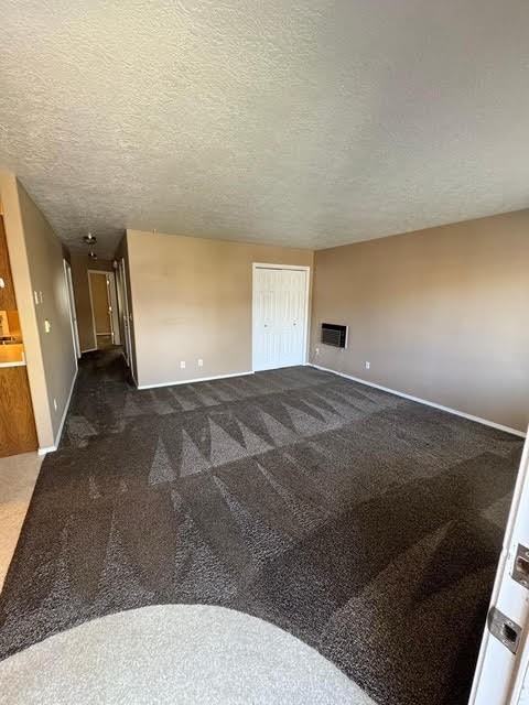 2140 Elizabeth Blvd #17D - Photo 3 of 11