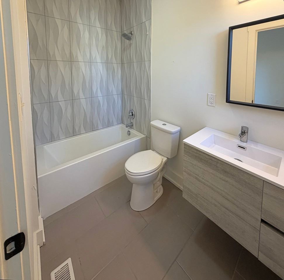 39 Auburn Ave - Photo 6 of 31