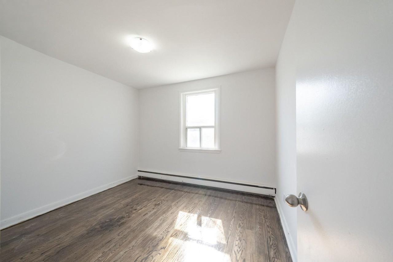 1201 Cedar Street - Photo 4 of 7