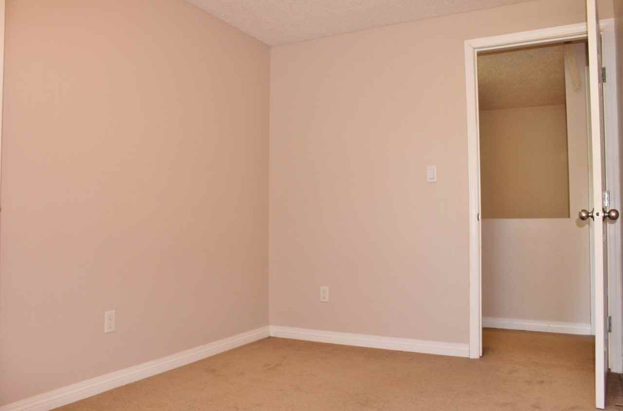 Garden Townhomes - Photo 5 of 10