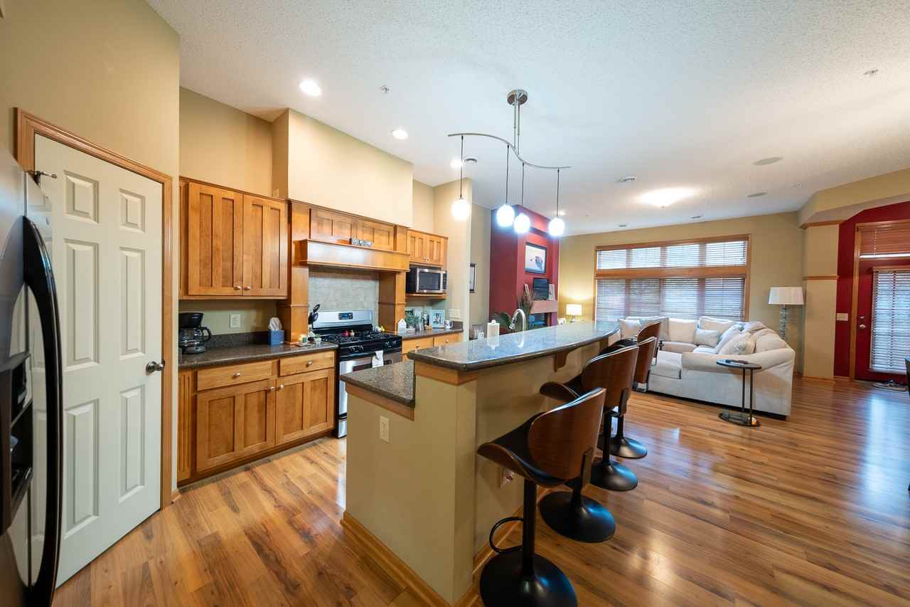 2879 Edison St Ne #C - Photo 7 of 26