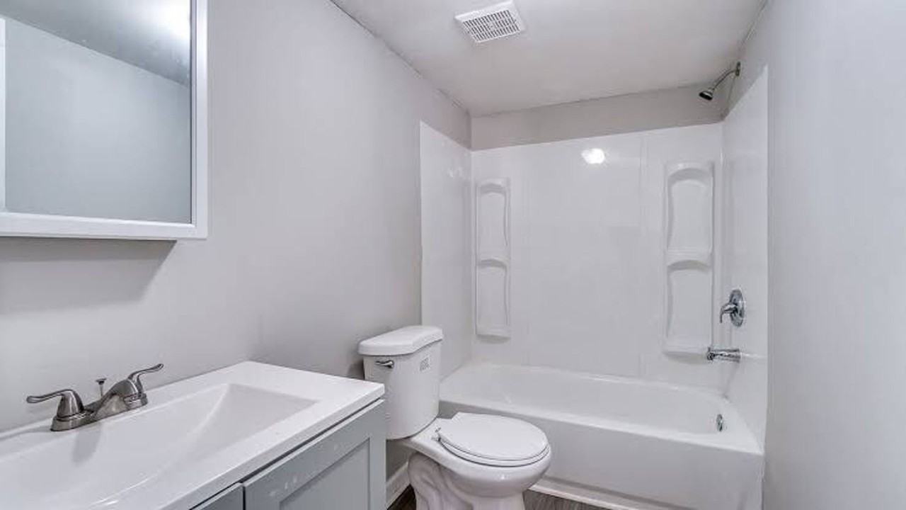First Month's Rent $499 – Schedule Your Tour Today! - Photo 6 of 21