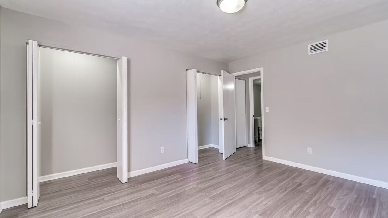 First Month's Rent $499 – Schedule Your Tour Today! - Photo 7 of 21