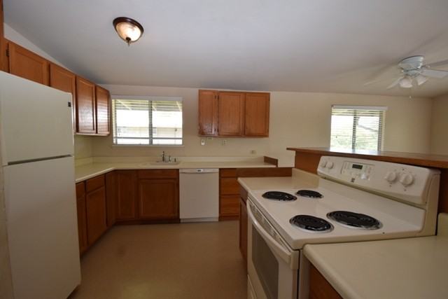 5140 Gibbons Dr #A - Photo 6 of 10