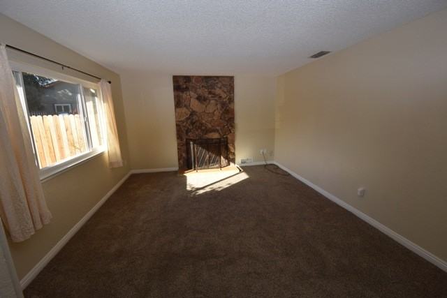 10219 Rockingham Dr - Photo 5 of 17