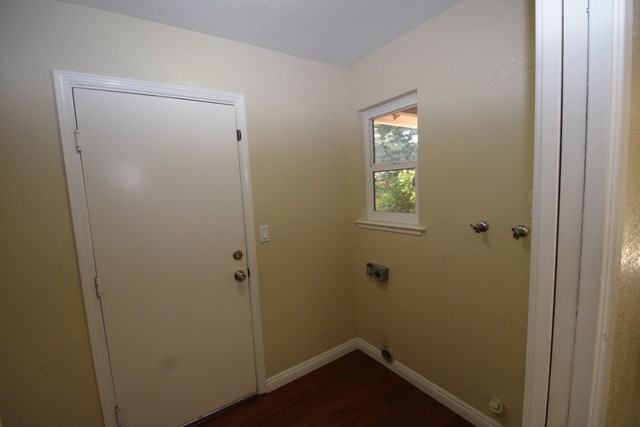 10219 Rockingham Dr - Photo 6 of 17