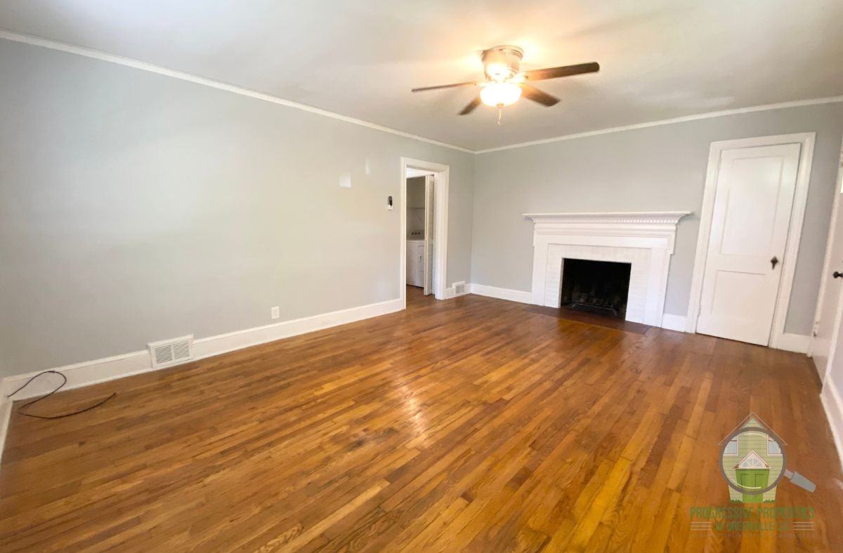 108 Central Ave #A - Photo 3 of 13